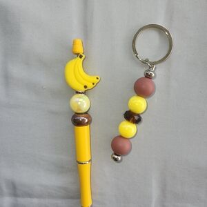 Yummy Yellow Banana Beaded Pen & Keychain Set🍌